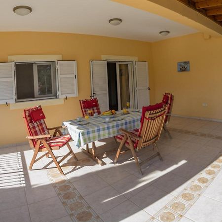 Appartement Oli Terra à Lefkáda Extérieur photo